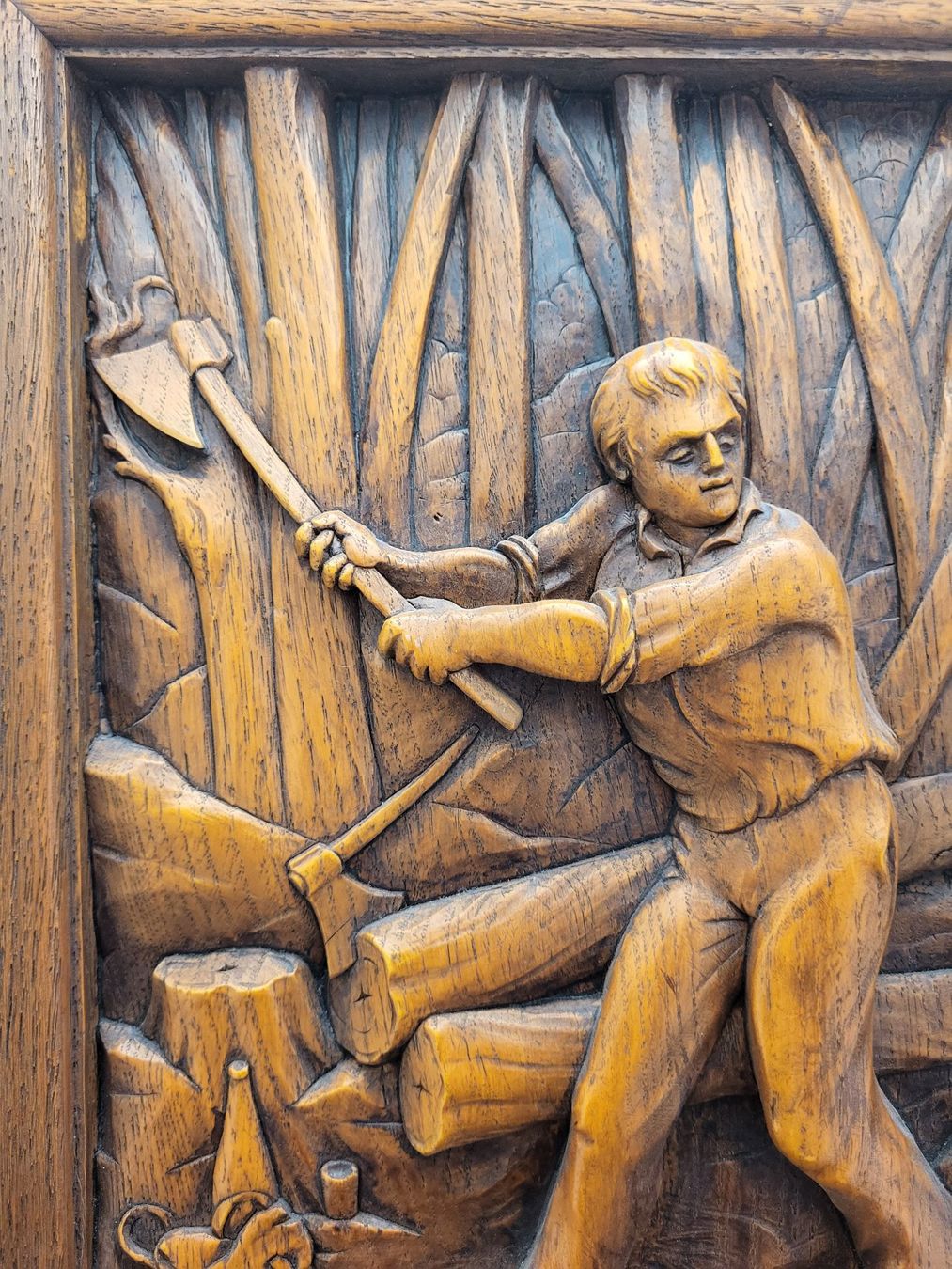 Figuren: Bild Holzschnitzerei mit Monogram AD "Holz-Fäller mit Hund" – Gebraucht aus Basel von spinne02 2