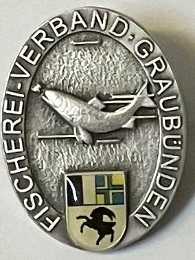 Plaketten & Abzeichen: ABZEICHEN FISCHEREI-VERBAND GRAUBÜNDEN – Gebraucht aus Basel von lagavulin02