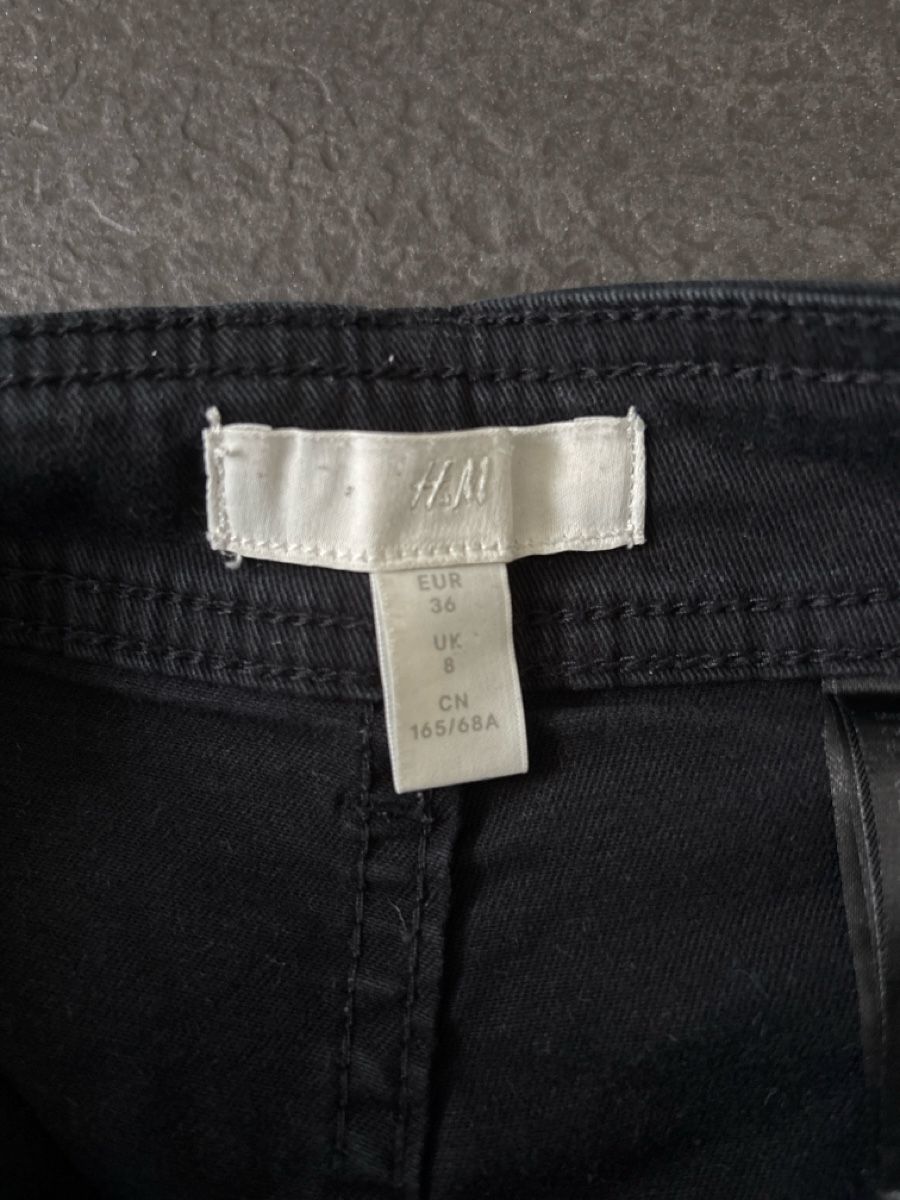 H&M Pantaloni: Shorts H&M S 36 – Usato da Sarnen venduto da leonie.vera 2