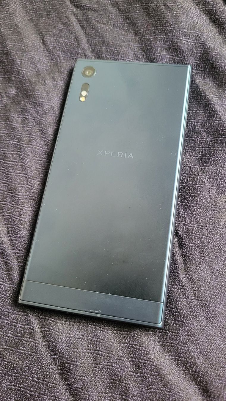 Sony Telefoni cellulari / Smartphones: Sony Xperia XZ – Usato da Bern venduto da Chalon1826
