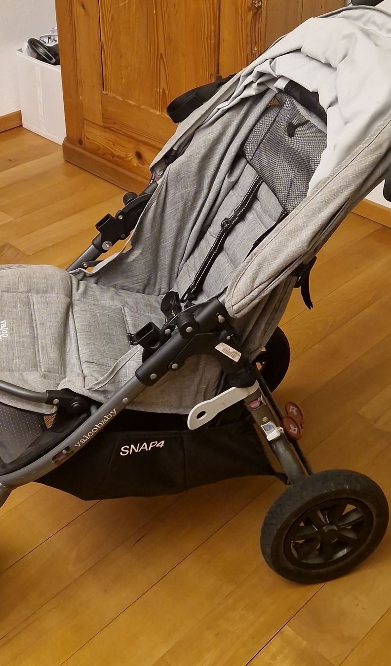 Kinderwagen: Kinderwagen Valco Snap4 mit Ersatzräder – Gebraucht aus Winterthur von Pepe83