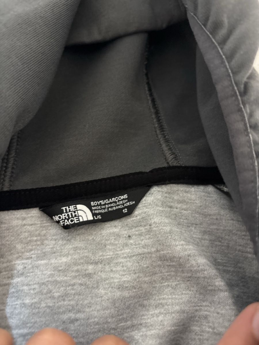 Pullover & Sweatshirts: The North Face – Gebraucht aus Zürich von Loco028 1