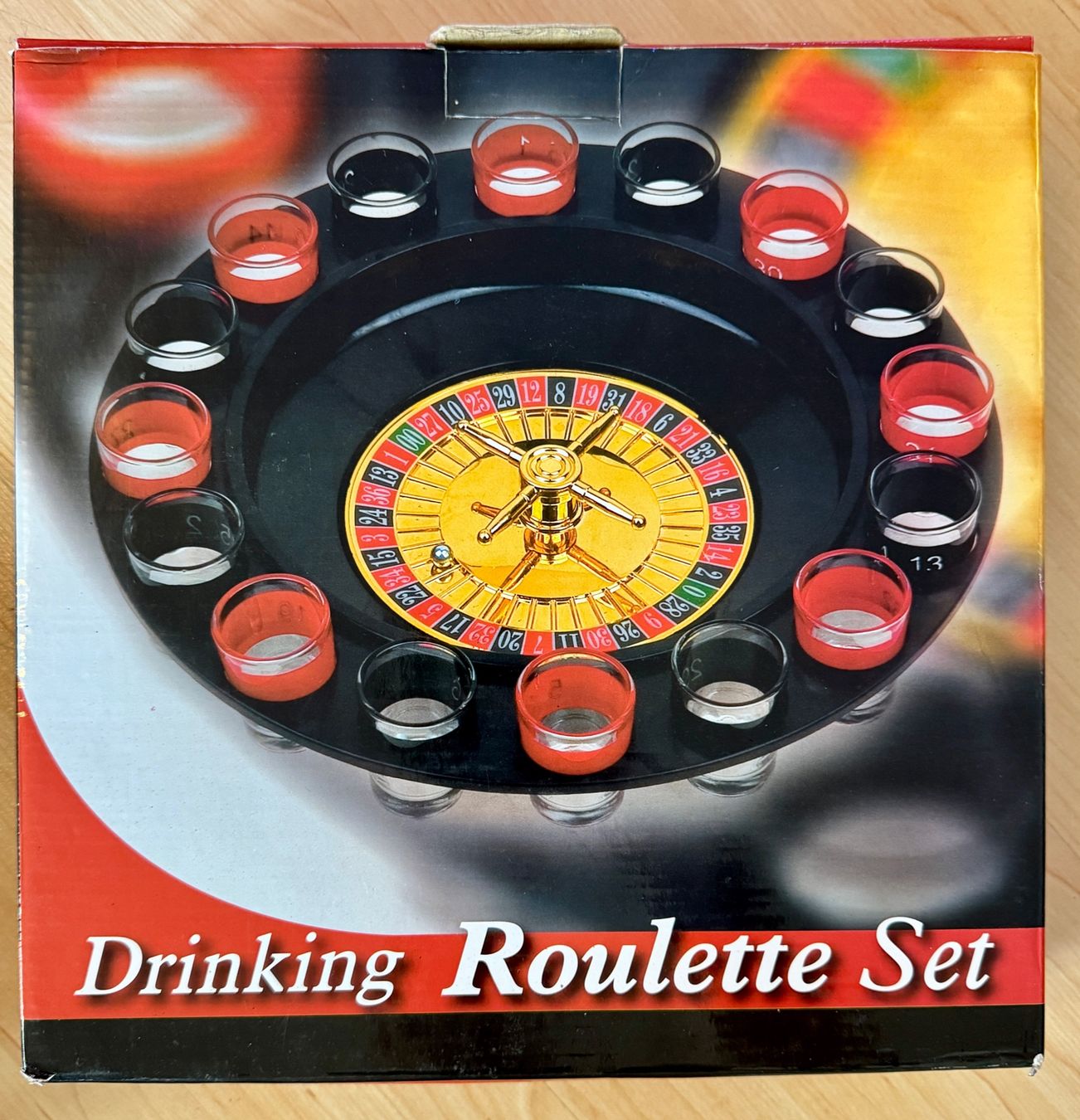 Giochi: !!!FINAL SALE!!! "Roulette" Trinkspiel mit Schnapsgläser – Usato da Seuzach venduto da Inspektor99