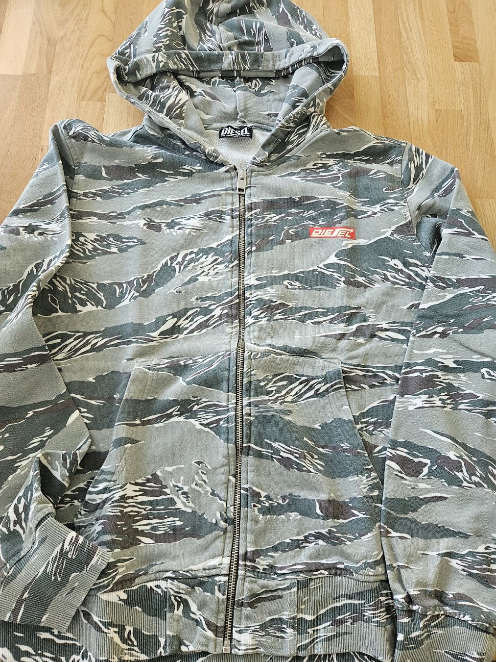 Diesel Giacche: Diesel Kapuzen Sweatjacke – Nuovo (secondo la descrizione) da Ossingen venduto da Sturzelinho 2
