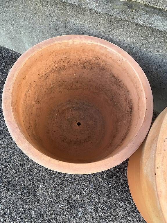 Pots de fleurs: 2 grosse Terracotta Töpfe im Set – D'occasion à Dicken par leonie_11 3