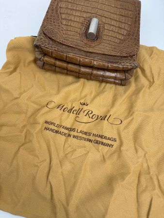 Modell Royal Vintage Leder Handtasche