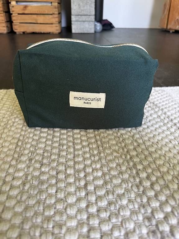 Smalto per unghie: Gel- Nagellack Manucurist Green Flash – Usato da Lenzburg venduto da DebiM 2