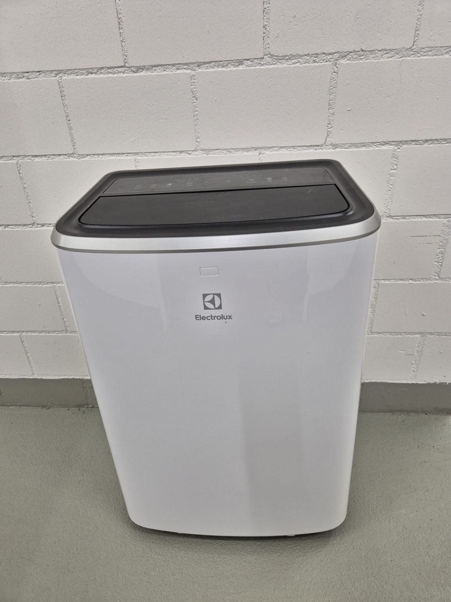 Electrolux Condizionatori: Electrolux Klimagerät mit Zubehör – Usato da Gutenswil venduto da Cornelia011