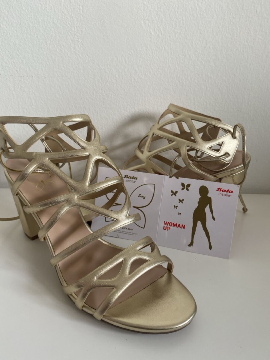 Scarpe da donna: Sandali Bata dorati con lacci -taglia 41 – Nuovo e nell'imballaggio originale da Vacallo venduto da lac_2z26 1