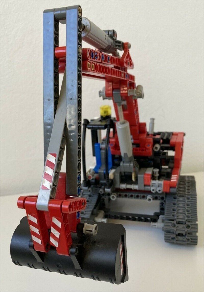 Lego Baukästen: Lego Raupenbagger Komplett 8294 -B92 – Gebraucht aus Morges von cardeman61 1