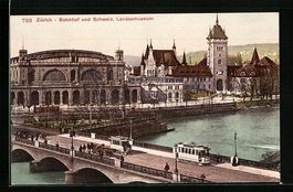 Zürich, Bahnhof und Schweizer Landesmus