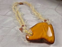 Collier en ambre baltique naturel