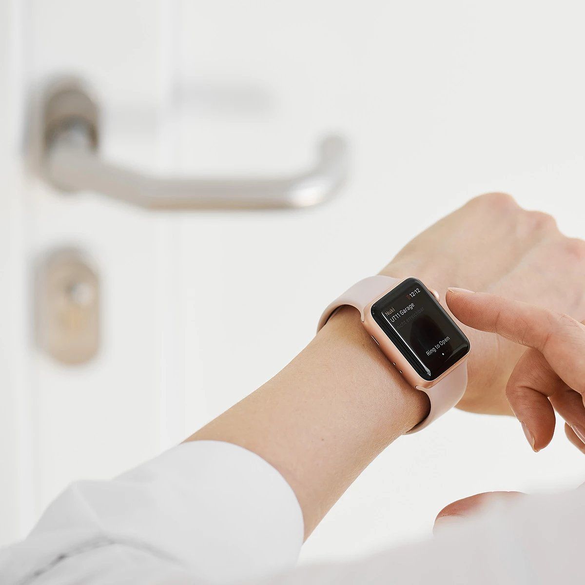 Nuki Schlösser: Nuki Smart Lock 2.0 CH-Version inkl. Bridge (FABRIKNEU) – Neu und originalverpackt aus Aeschi SO von Bluemail 3