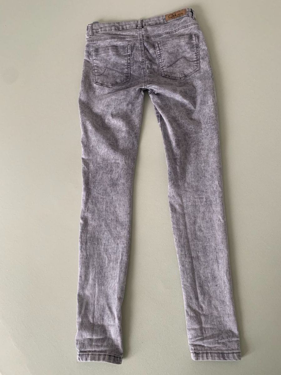 Jeans: Skinny Jeans, Gr. 38, grau – D'occasion à Galgenen par Waldliesel 1
