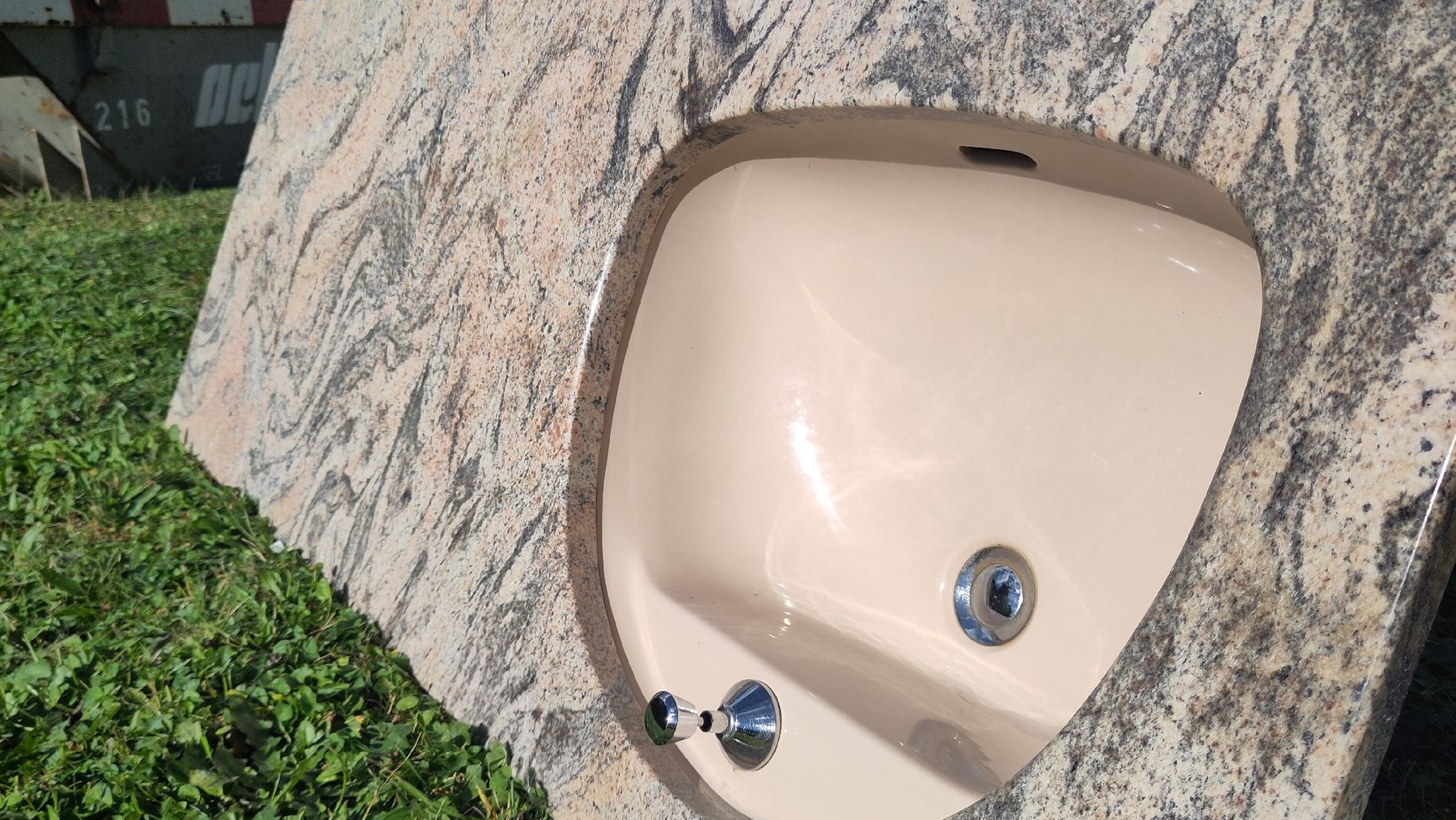 Lavabi & lavandini: Waschtisch Naturstein – Usato da Unterseen venduto da Pu0_7 1