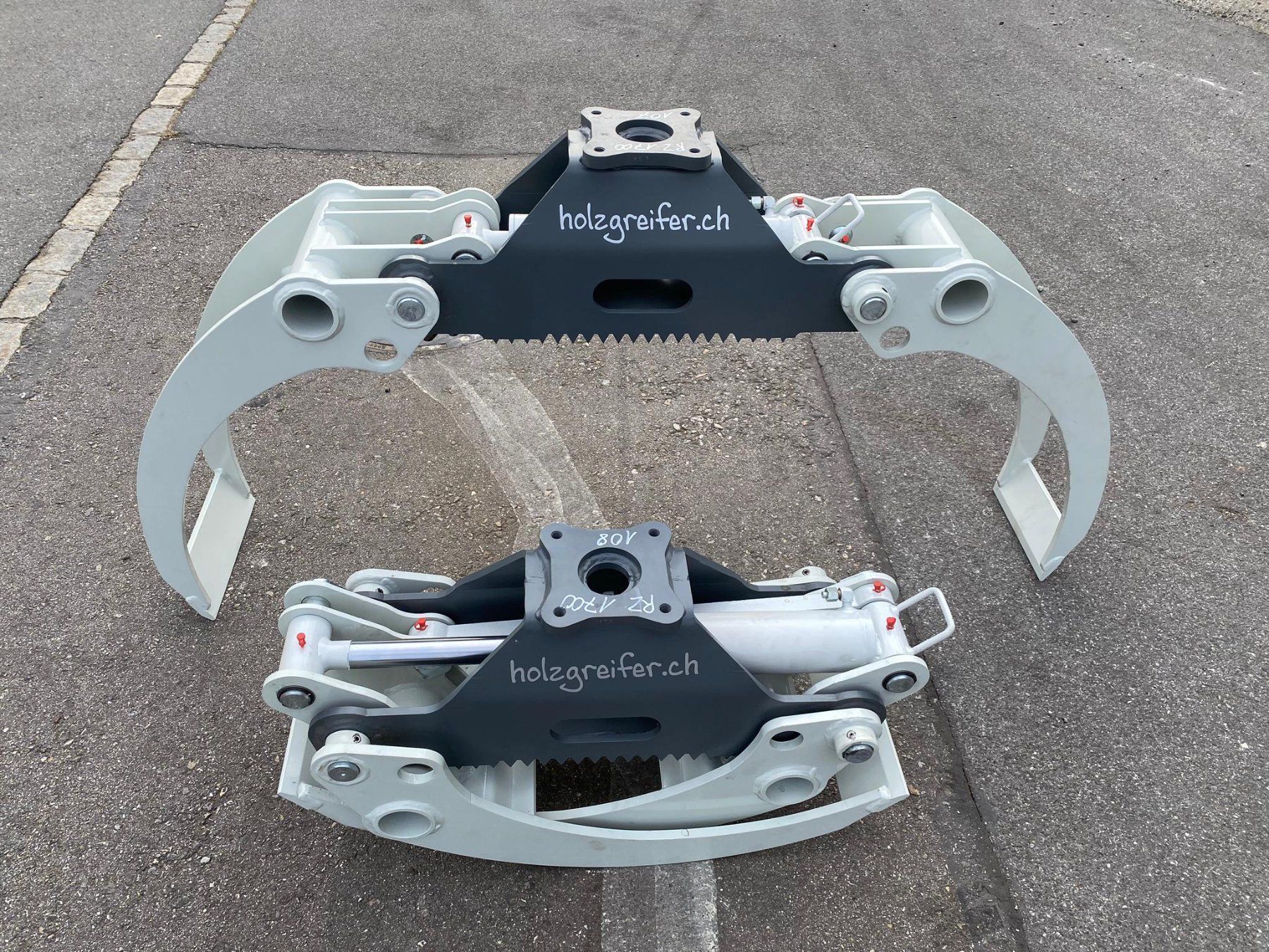 Escavatori: Holzgreifer RZ 1700 – Nuovo e nell'imballaggio originale da Hasle LU venduto da LinTech 2