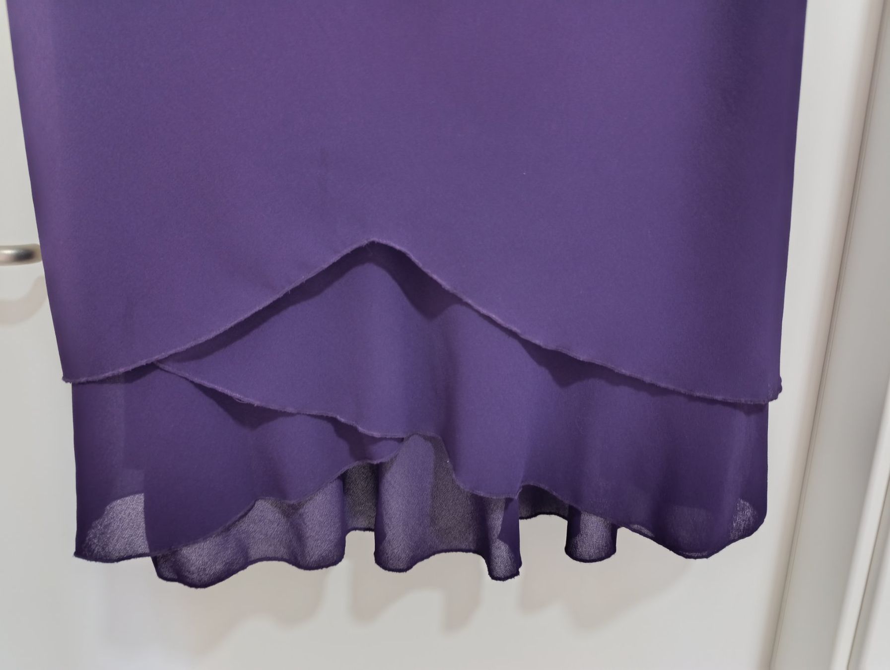 Vestiti: Robe violette – Nuovo (secondo la descrizione) da St-Cergue venduto da Neviana 1