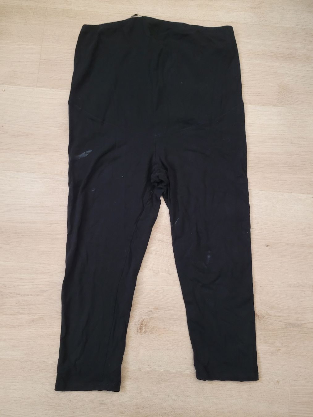 Leggings: 3/4 Umstandsleggins – Usato da Lupsingen venduto da sta_wgg5