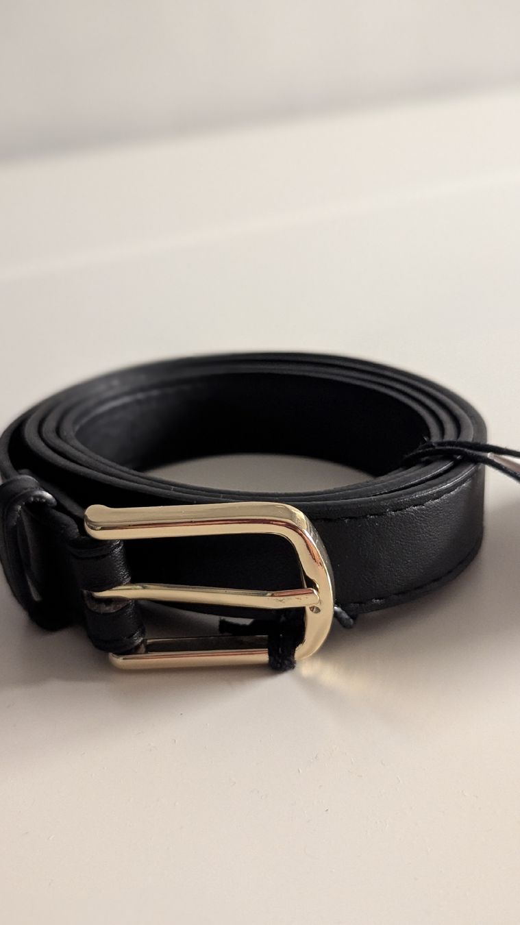Zara Gürtel: Zara Gürtel.  – Neu und originalverpackt aus Winterthur von losa_p966