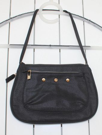 Neuwertige Stofftasche,Yves Saint Laurent angeschrieben