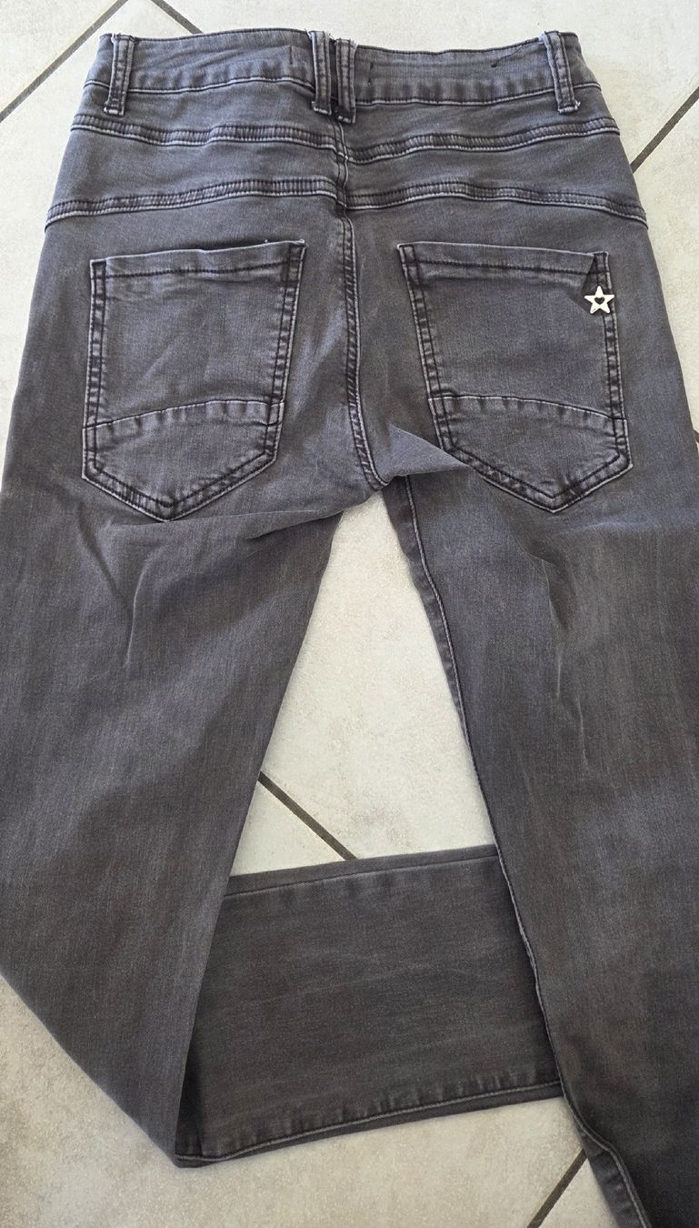 Pantaloni: Hose dunkelbraun Gr. 36  – Usato da Lyss venduto da Urma5 3
