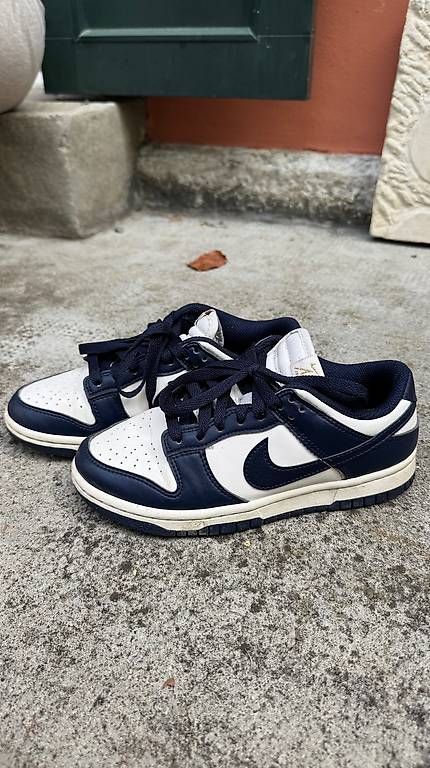 Scarpe da uomo: Nike Dunk Low in navy blue and white – Usato da Bern venduto da sid_6rvz 1