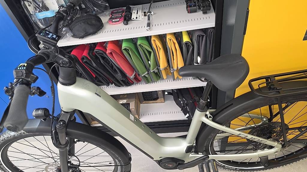 Biciclette: E-Bike Cube Neuwertig Akku 800wh – Usato da Bronschhofen venduto da Timi.g 2