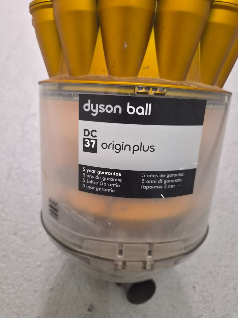 Dyson Staubsauger & Zubehör: Dyson Ball DC 37 Origin plus Staubsauger – Gebraucht aus Domat Ems von tchnesa 2