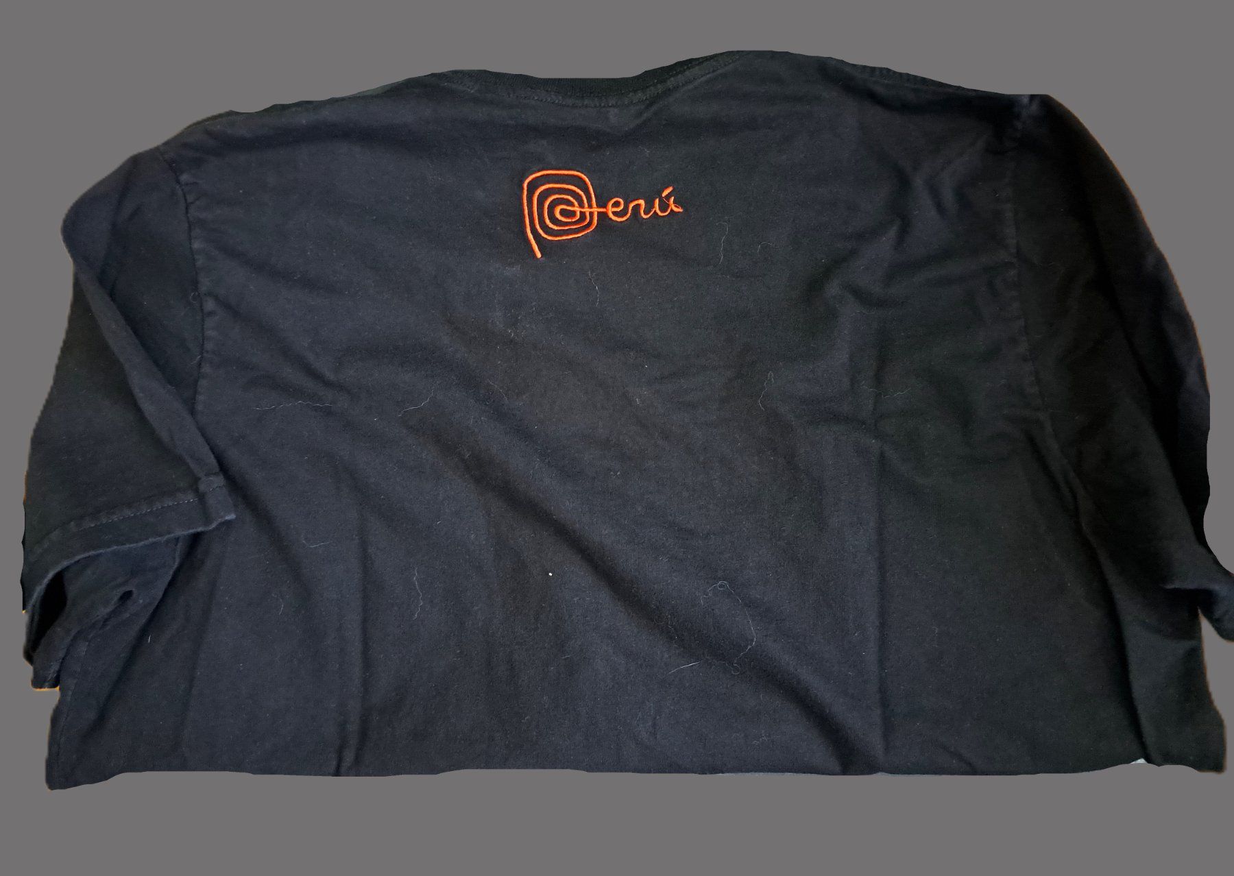 T-shirt: Shirt Marke Peru – Usato da Schlieren venduto da Rcaliforni 2