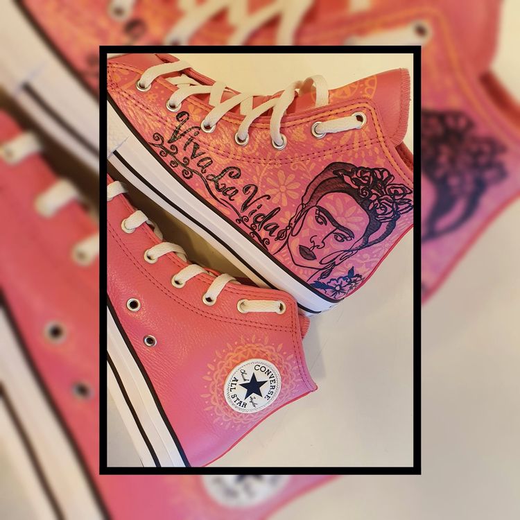 Converse frida clearance kahlo