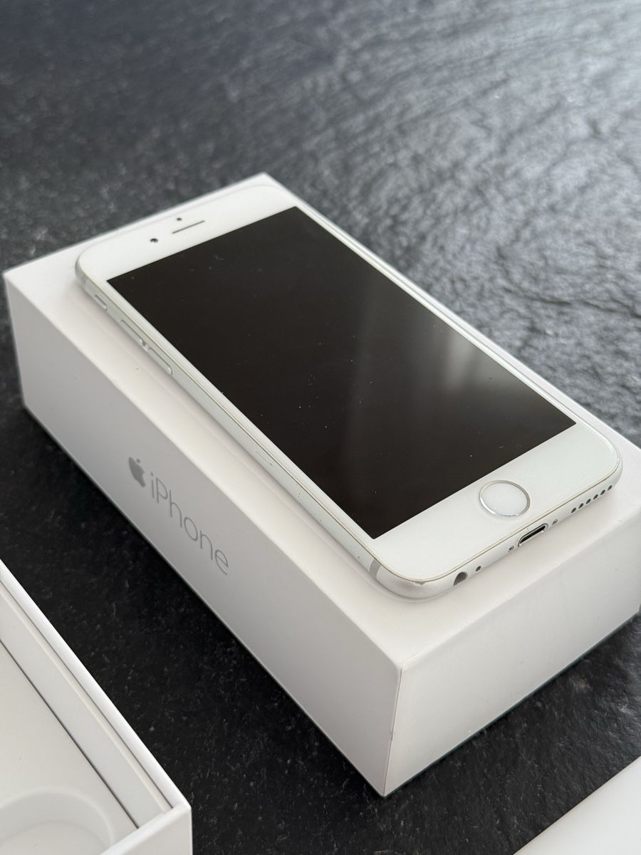 Apple Handys / Smartphones: iPhone 6 64 GB – Gebraucht aus Horriwil von duesinei