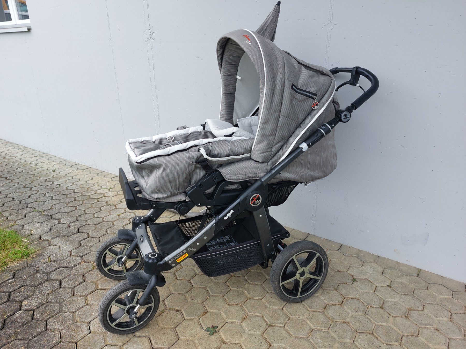 Hartan Carrozzine: Kinderwagen Hartan Racer GTS – Usato da Nottwil venduto da outback-ev 1
