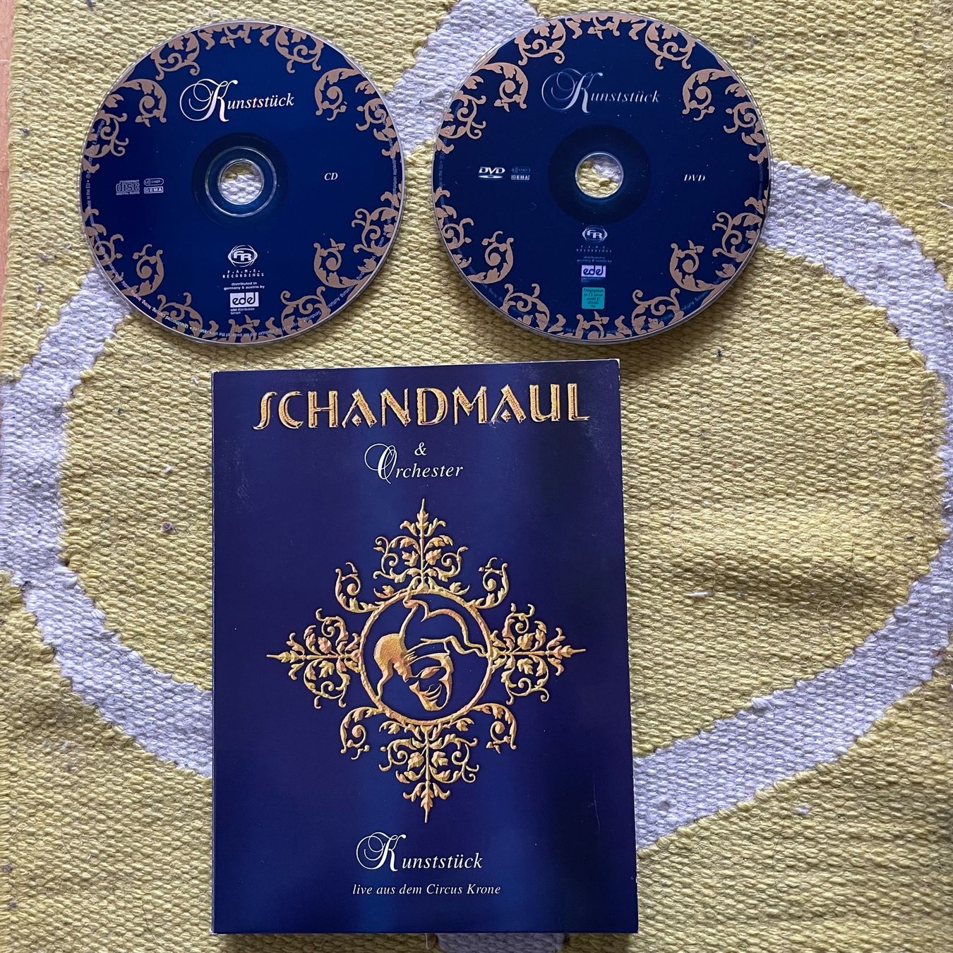 Tutti i DVDs: SCHANDMAUL-CD+DVD KUNSTSTÜCK – Usato da Rorschacherberg venduto da CD-Roli