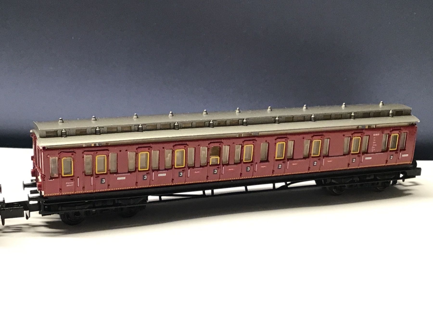 Arnold Modellini di ferrovie: ARNOLD 2935/2936 ORTSZUG N – Usato da Männedorf venduto da Modellbau-wyss 1