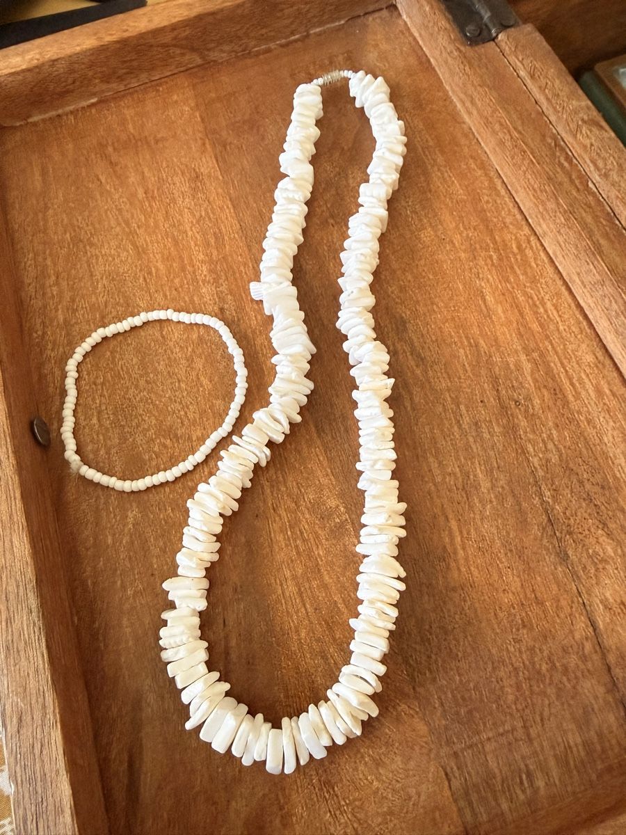Ketten: Muschelketten und Perlen-Set weiss – Neu (gemäss Beschreibung) aus Rorschacherberg von galylea 2