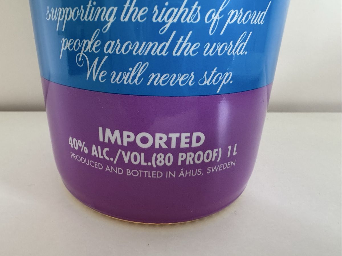 Absolut Vodka Bevande alcoliche: Absolut Vodka Colors V2, 2015, 1 Liter – Nuovo e nell'imballaggio originale da Mettmenstetten venduto da RLR2905 2