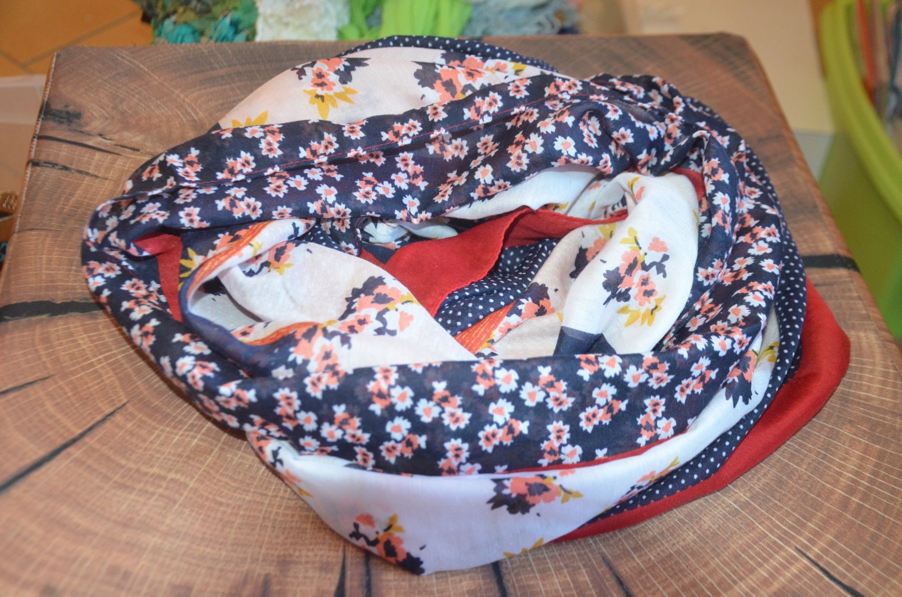 Foulard & Sciarpe: ECHARPE LOOM - (V) – Usato da Chiasso venduto da Dolly015