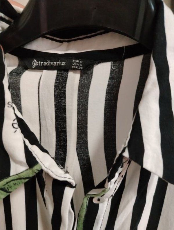 Camicette: Bluse Stradivarius – Usato da Winterthur venduto da rsi_mcg9 2