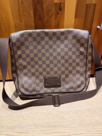 Louis Vuitton Messenger