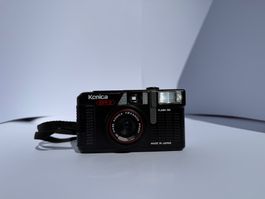Compact 35mm Konica EFP 2 + Hexanon 38mm + Flash