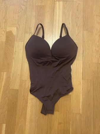 Brauner neuer Body gr m