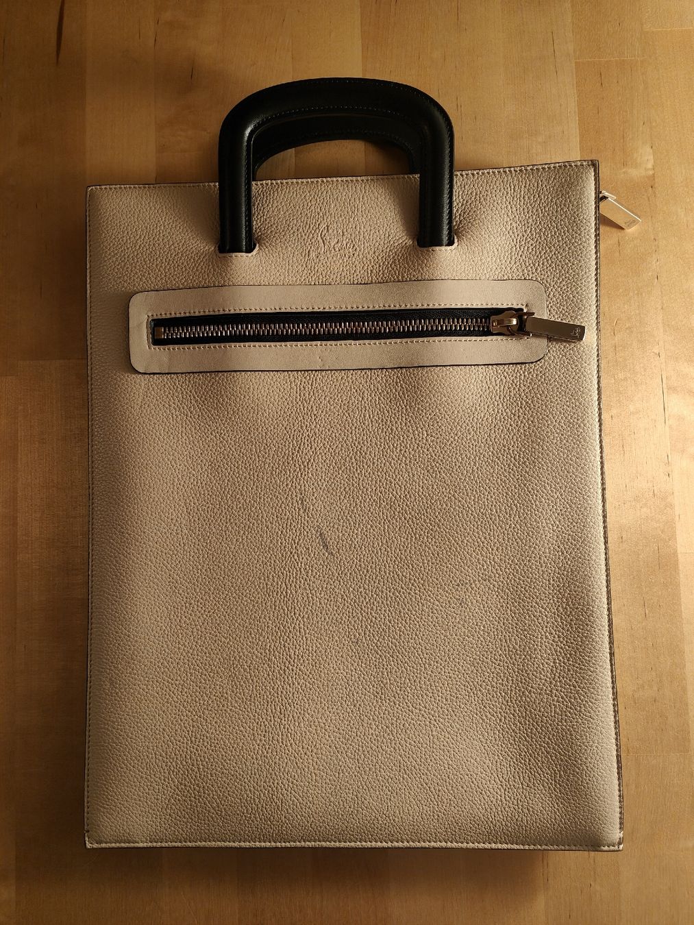 Christian Louboutin Borse: Tasche von Christian Louboutin – Usato da Einsiedeln venduto da RaphaelSimeon 1