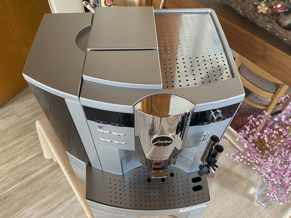 Jura Macchine per caffè & Macchine per espresso: Haushalt – Usato da Krummenau venduto da Schmudel 4