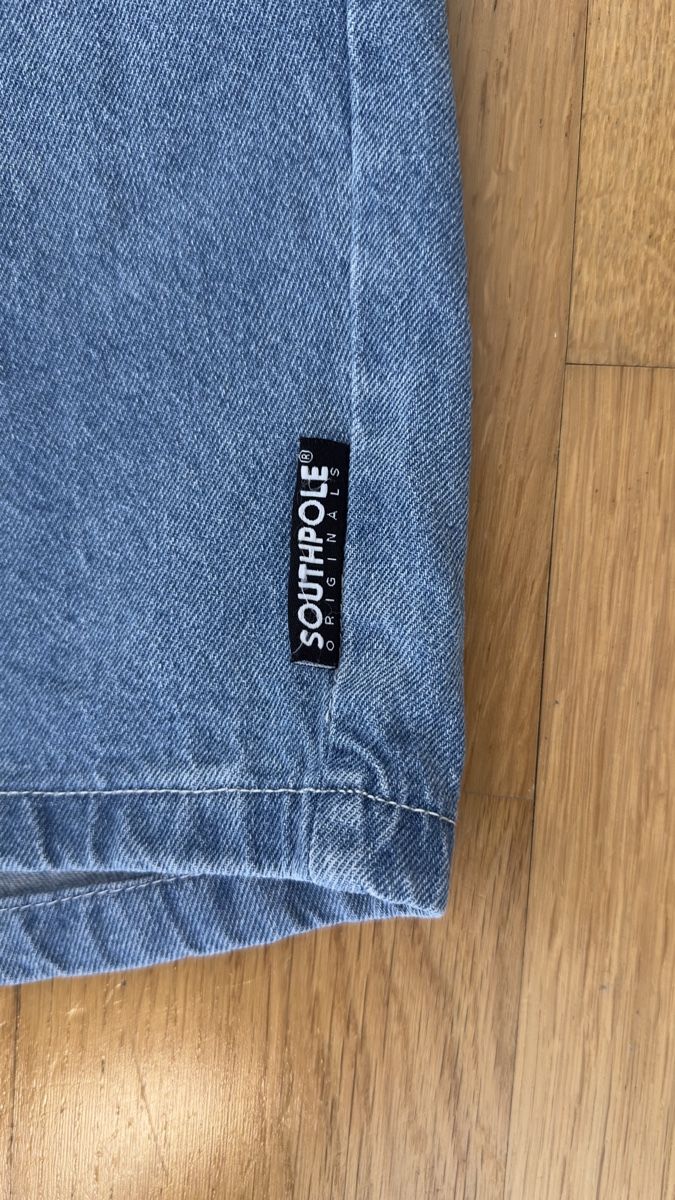 Southpole Pantaloni: Southpole Jeans Shorts - Gr. L – Usato da Uster venduto da jul_5dvx 1
