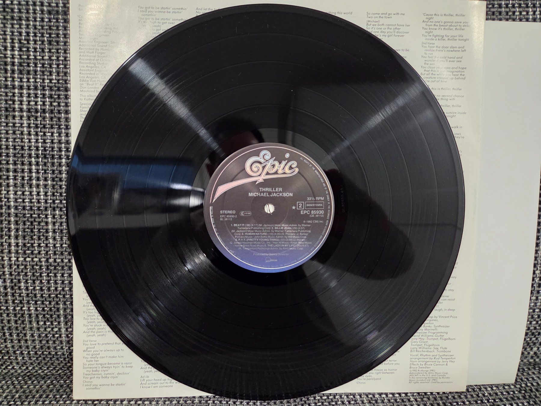 Schallplatten: Michael Jackson Thriller LP Topzustand – Gebraucht aus Stetten SH von ExtremMIB 8