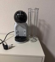 Kapselmaschine DeLonghi Nespresso Dolce Gusto mit Kapselhalt