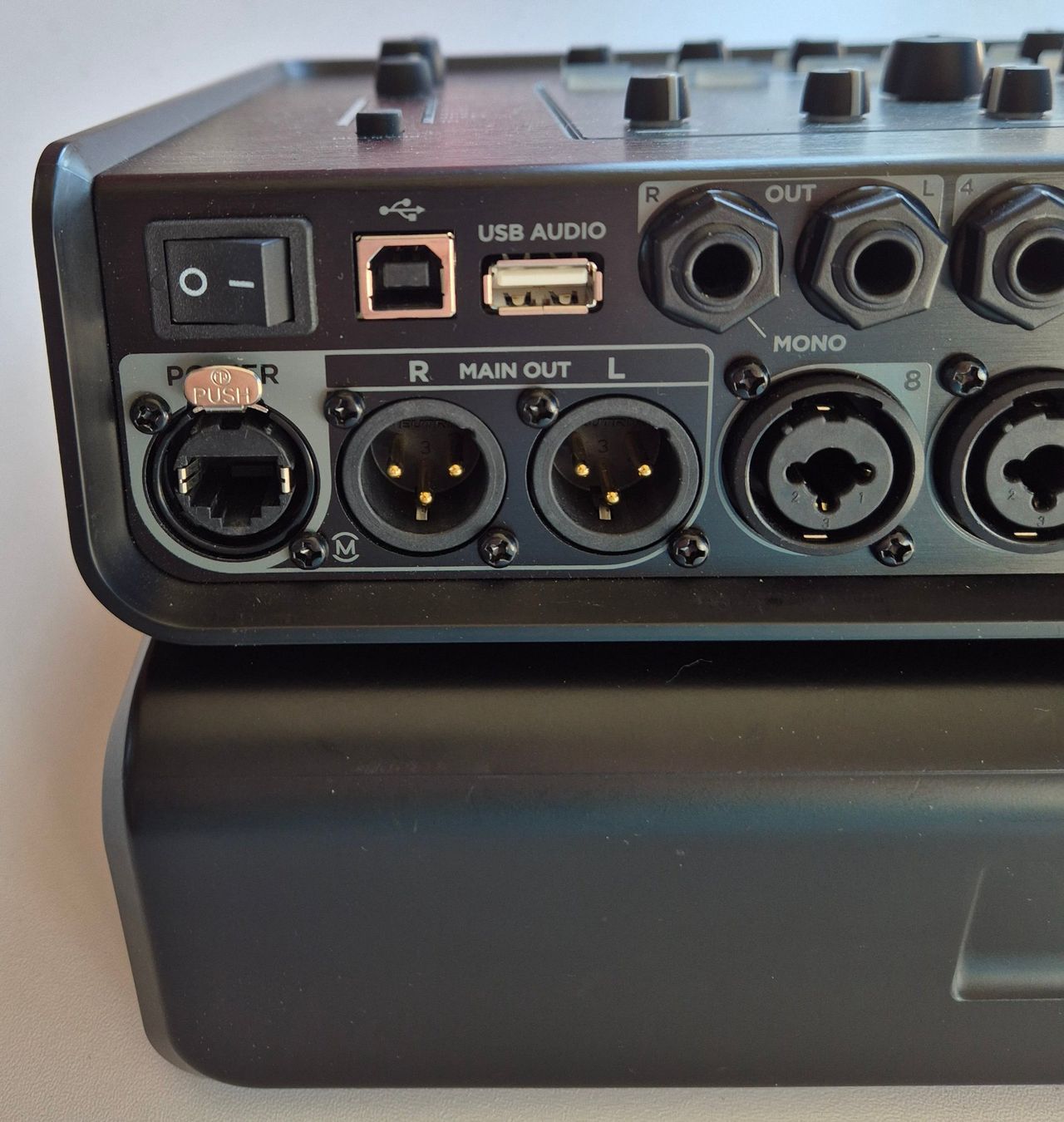 Bose Console di mixaggio: Bose Mixer T8SD – Usato da Emmenbrücke venduto da Berlina 5