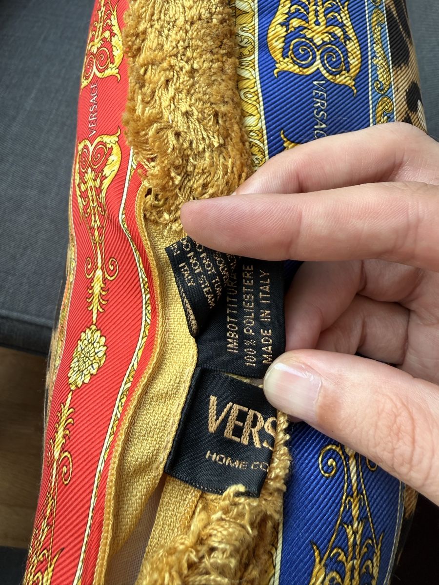 Versace Kissen: Versace Kissen Tiger – Gebraucht aus Knonau von Danyboy30 3