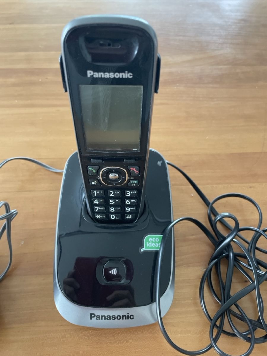 Panasonic Telefoni: Panasonic Telefon mit Basisstation – Usato da Urdorf venduto da Msakul