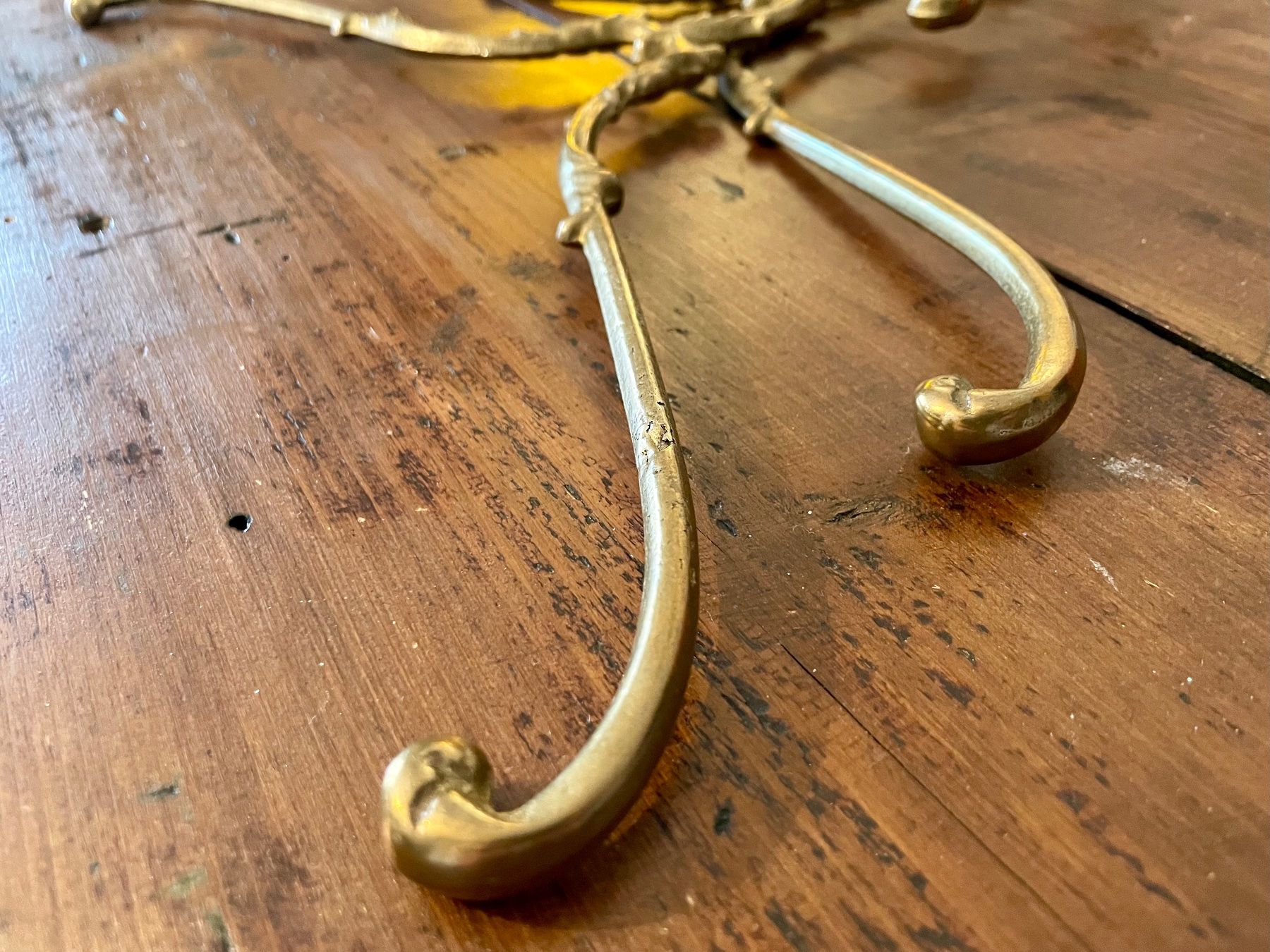 Garderobe: Coppia di Appendini in Ottone – Fine '800 – Gebraucht aus Seseglio von GiacominiAntiques 3